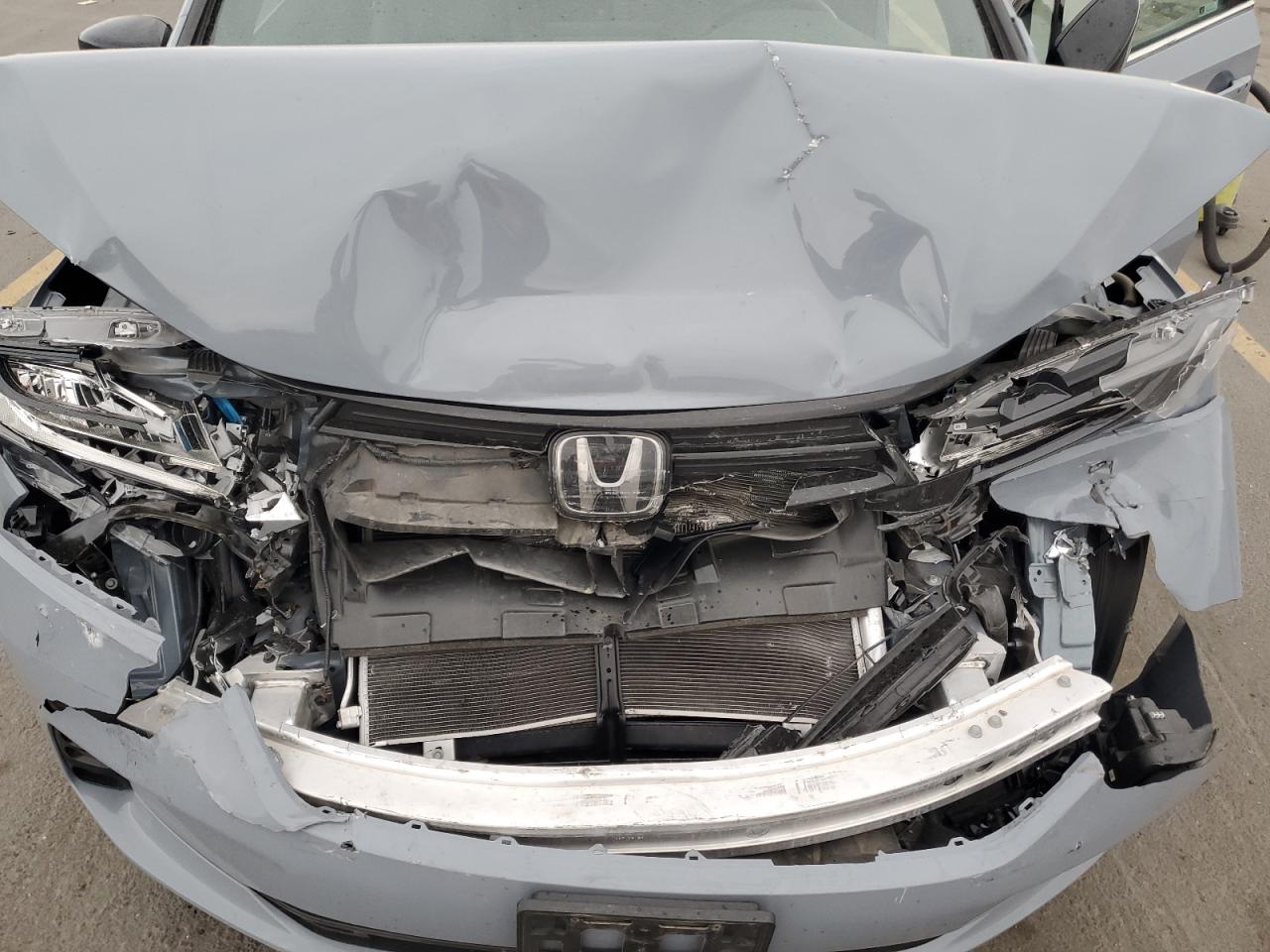 Honda Odyssey Sport Image 5