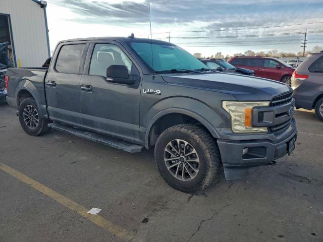 Ford F-150 Supercrew Image 11