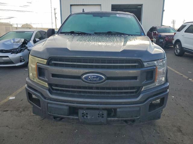 Ford F-150 Supercrew Image 2