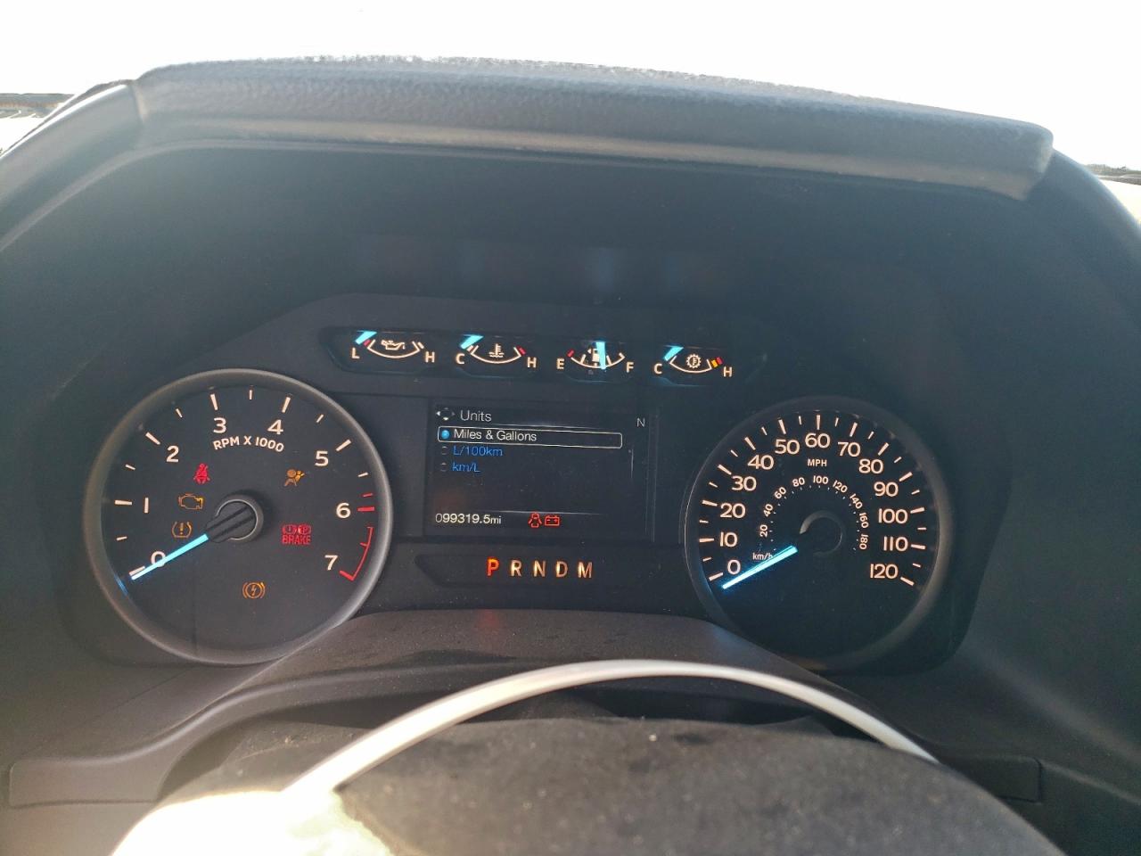 Ford F-150 Supercrew Image 3