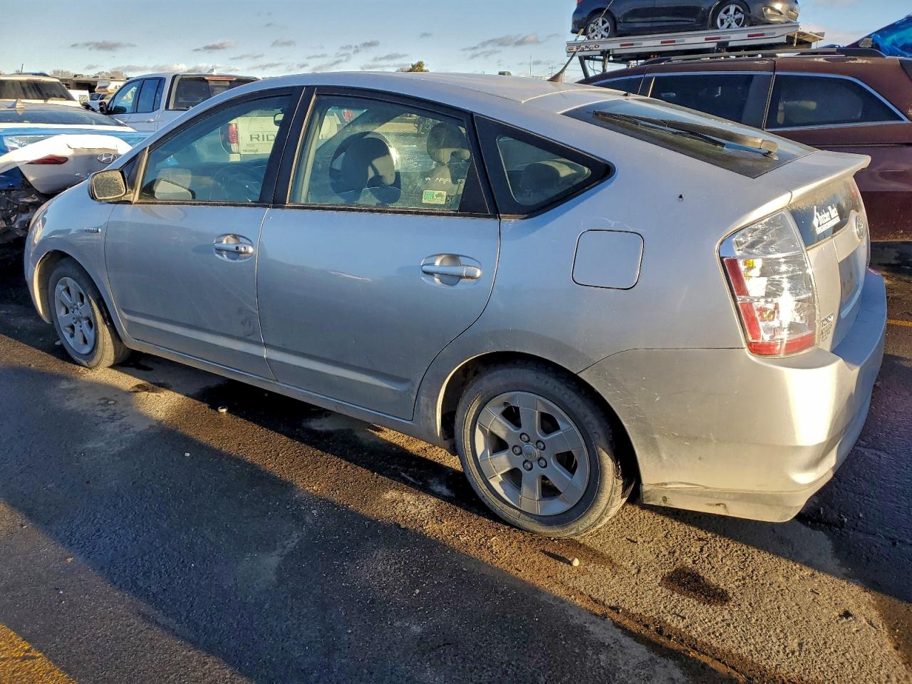 Toyota Prius Image 2