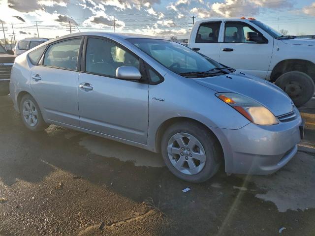 Toyota Prius Image 12