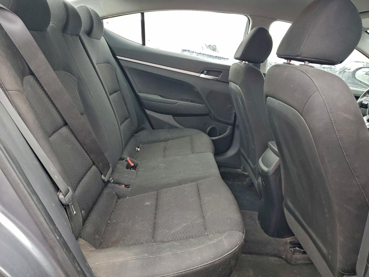 Hyundai ELANTRA Se Image 10