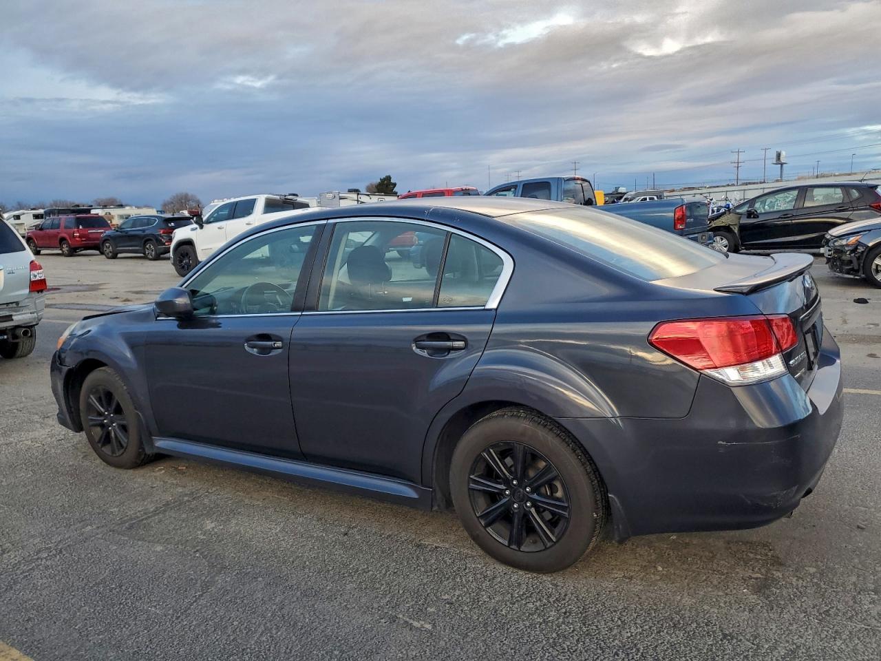 Subaru Legacy 2.5i Premium Image 2