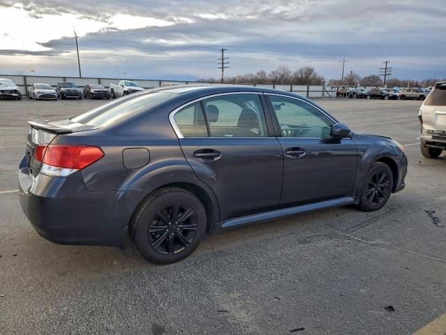 Subaru Legacy 2.5i Premium Image 3