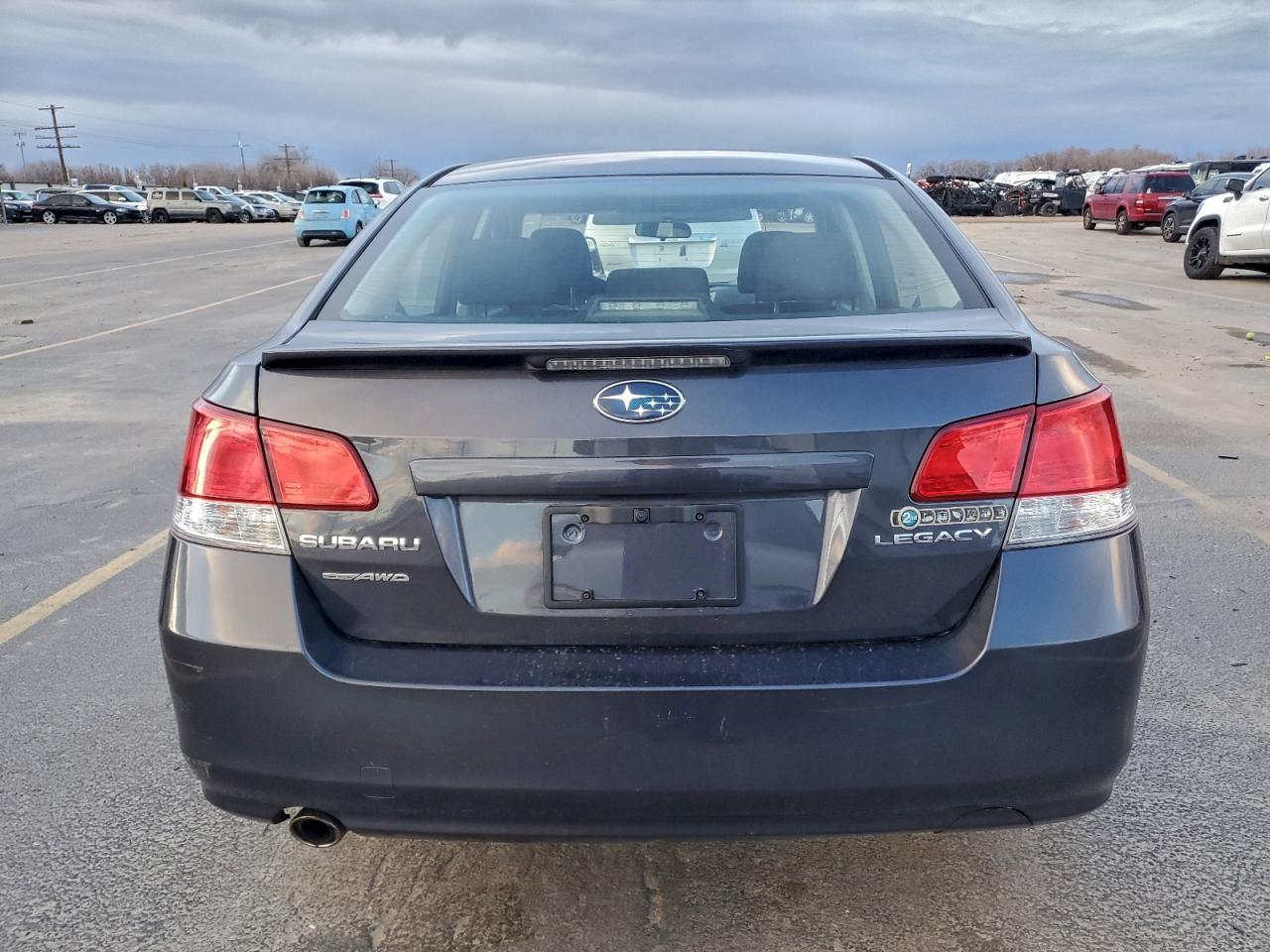 Subaru Legacy 2.5i Premium Image 6