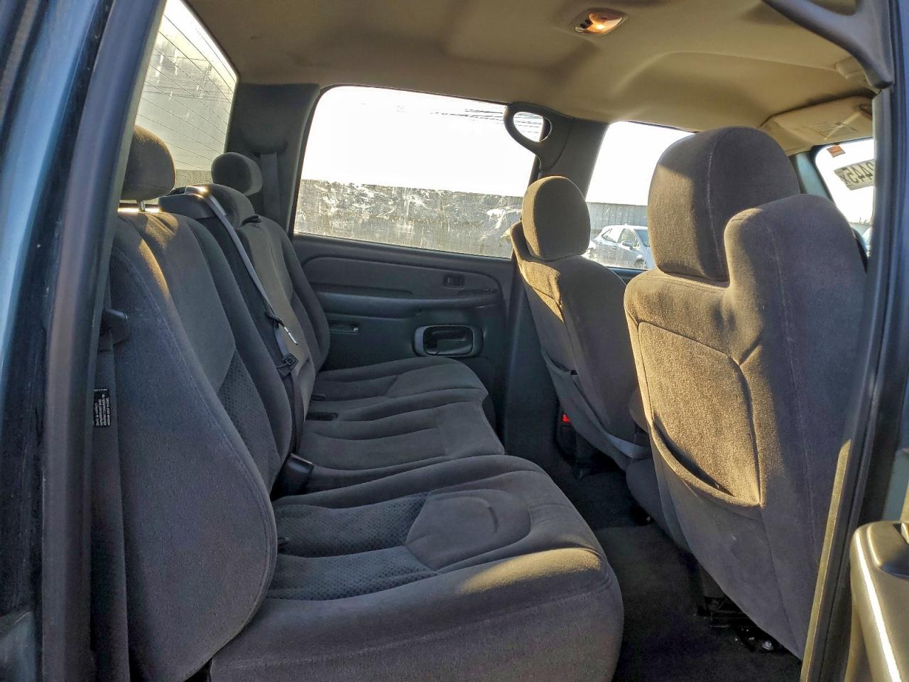 Chevrolet Silverado K1500 Image 12