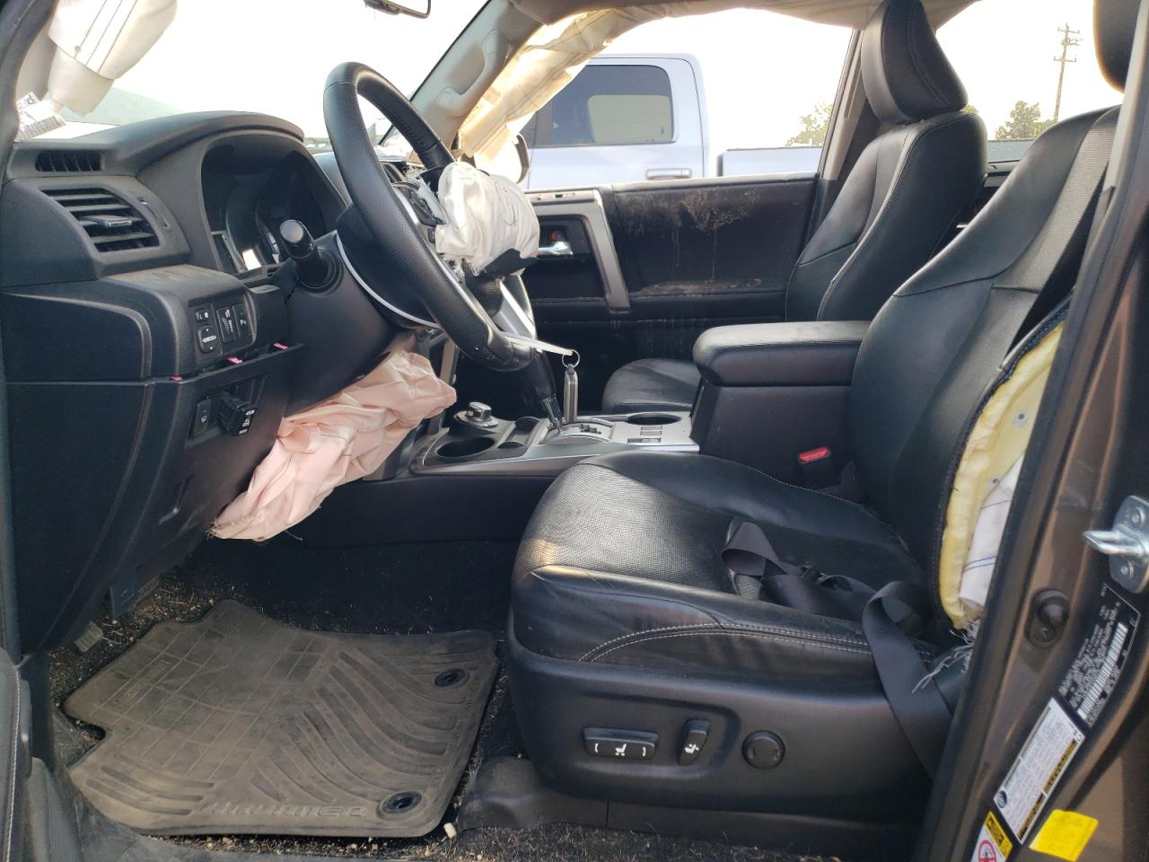 Toyota 4Runner Sr5/sr5 Premium Image 8