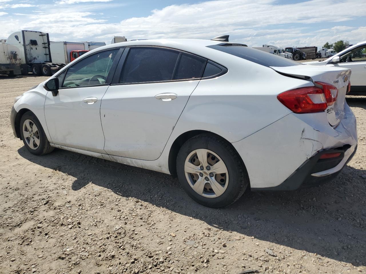 Chevrolet Cruze Ls Image 6