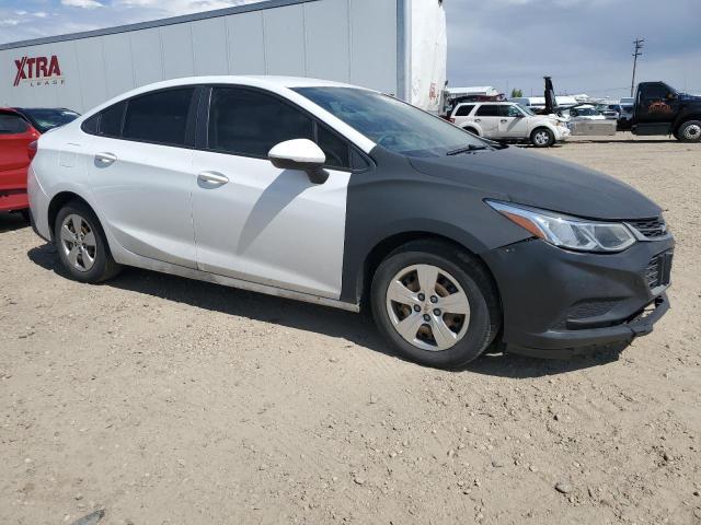 Chevrolet Cruze Ls Image 5