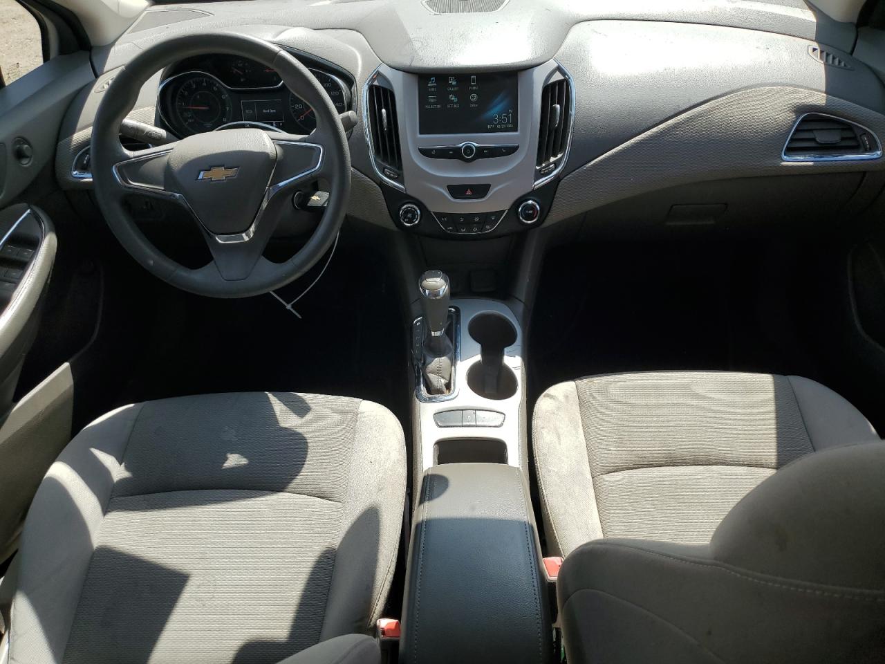 Chevrolet Cruze Ls Image 7