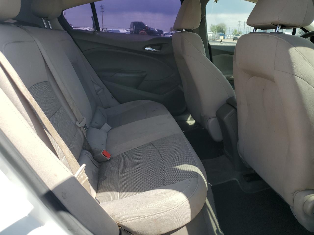 Chevrolet Cruze Ls Image 9