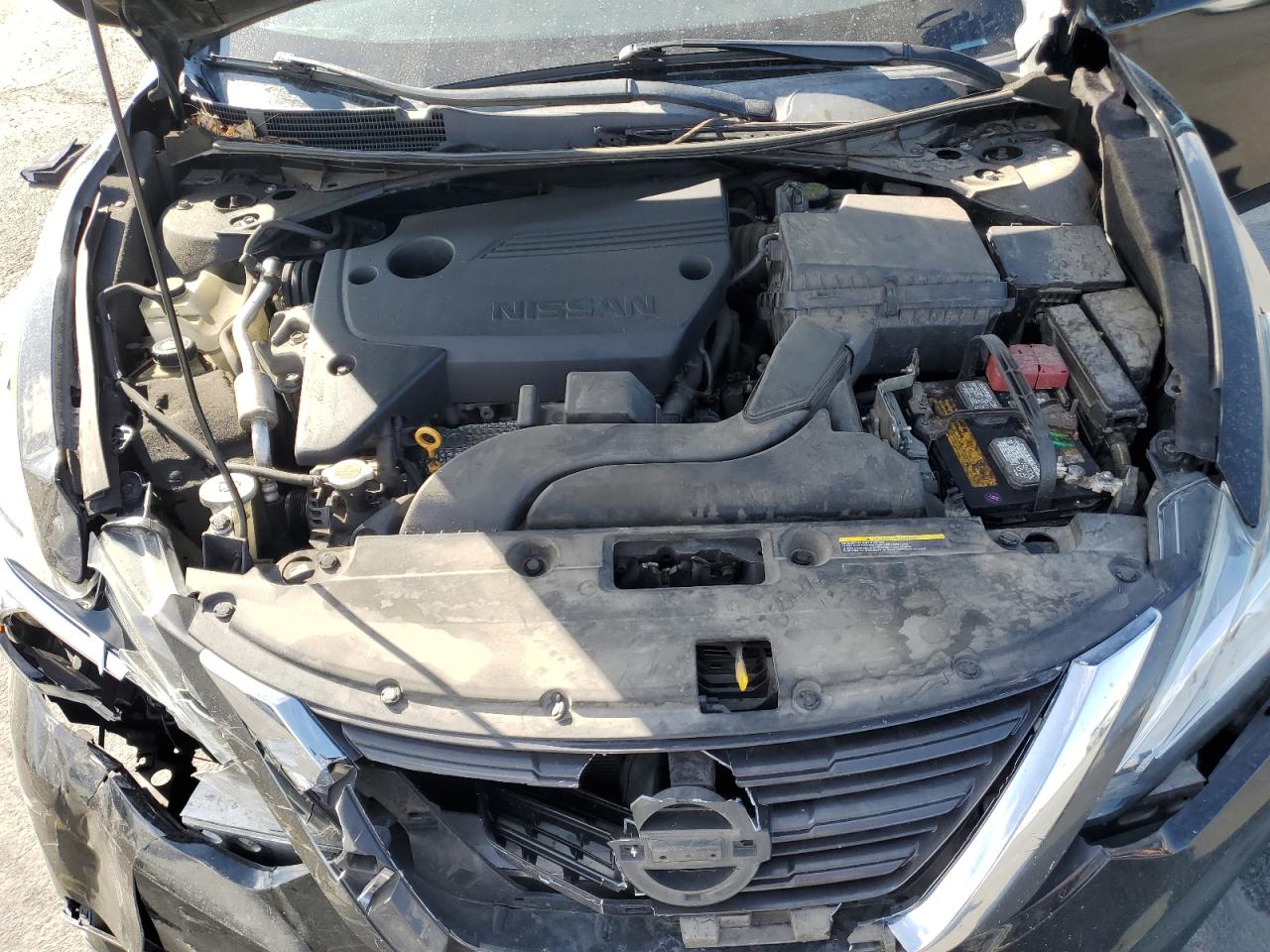 Nissan Altima 2.5 Image 4