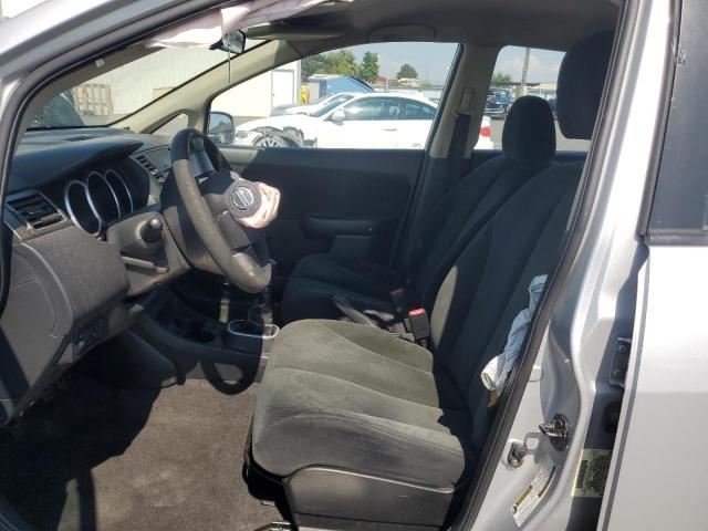 Nissan Versa S Image 8