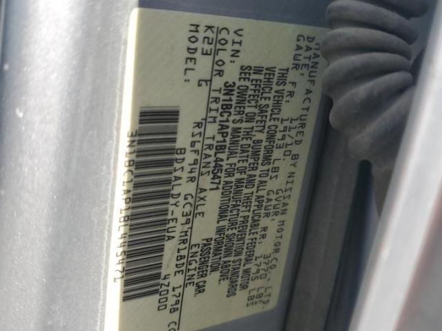 Nissan Versa S Image 4