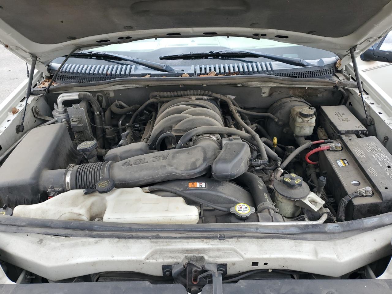 Ford Explorer Limited Image 12