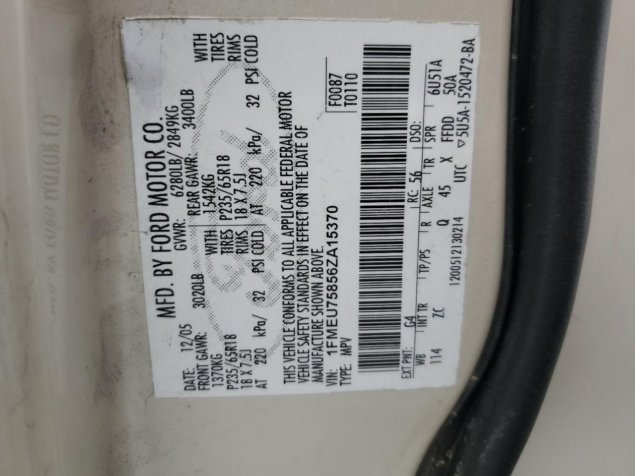 Ford Explorer Limited Image 11