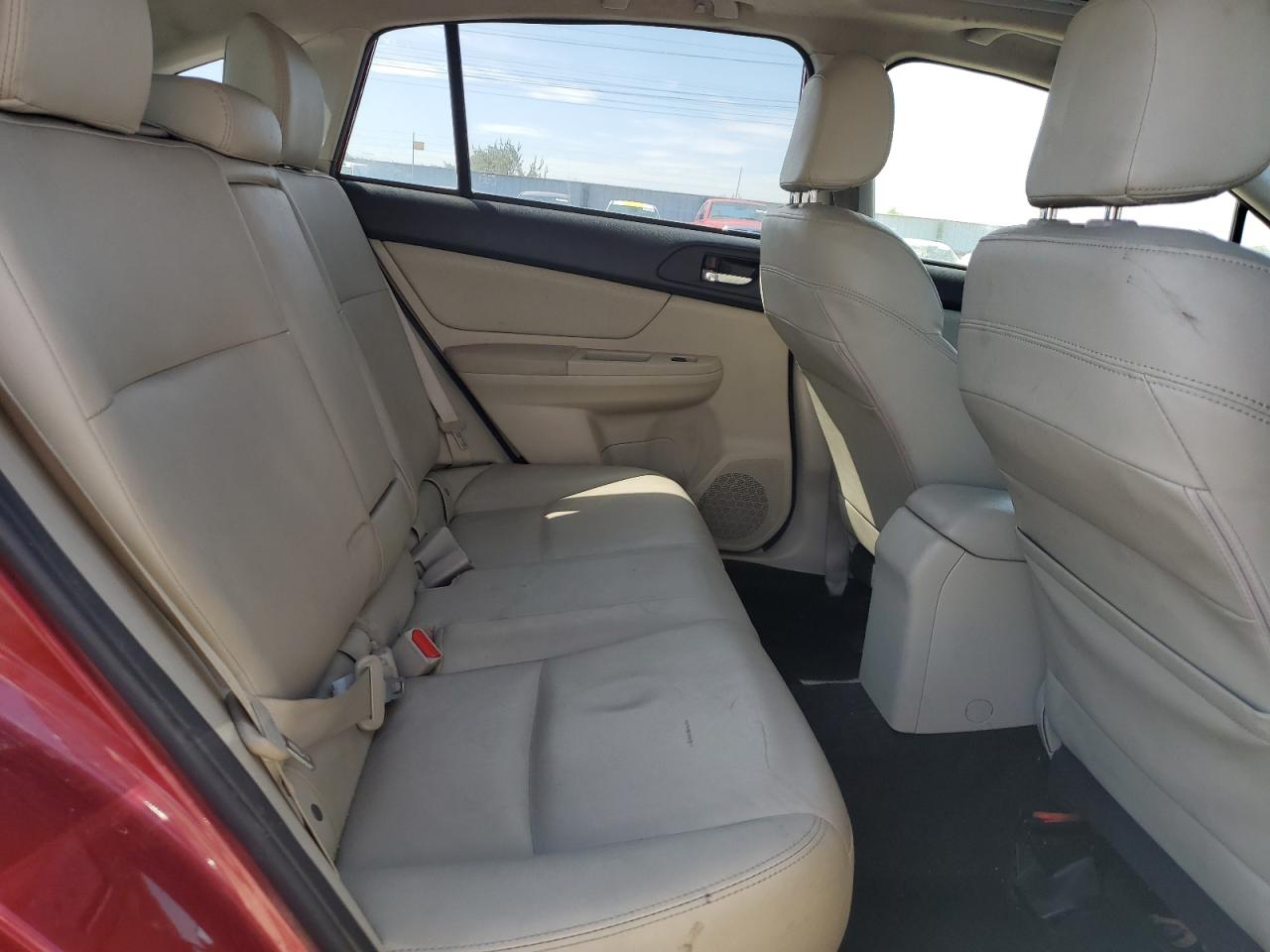 Subaru Xv 2.0 Limited Image 8