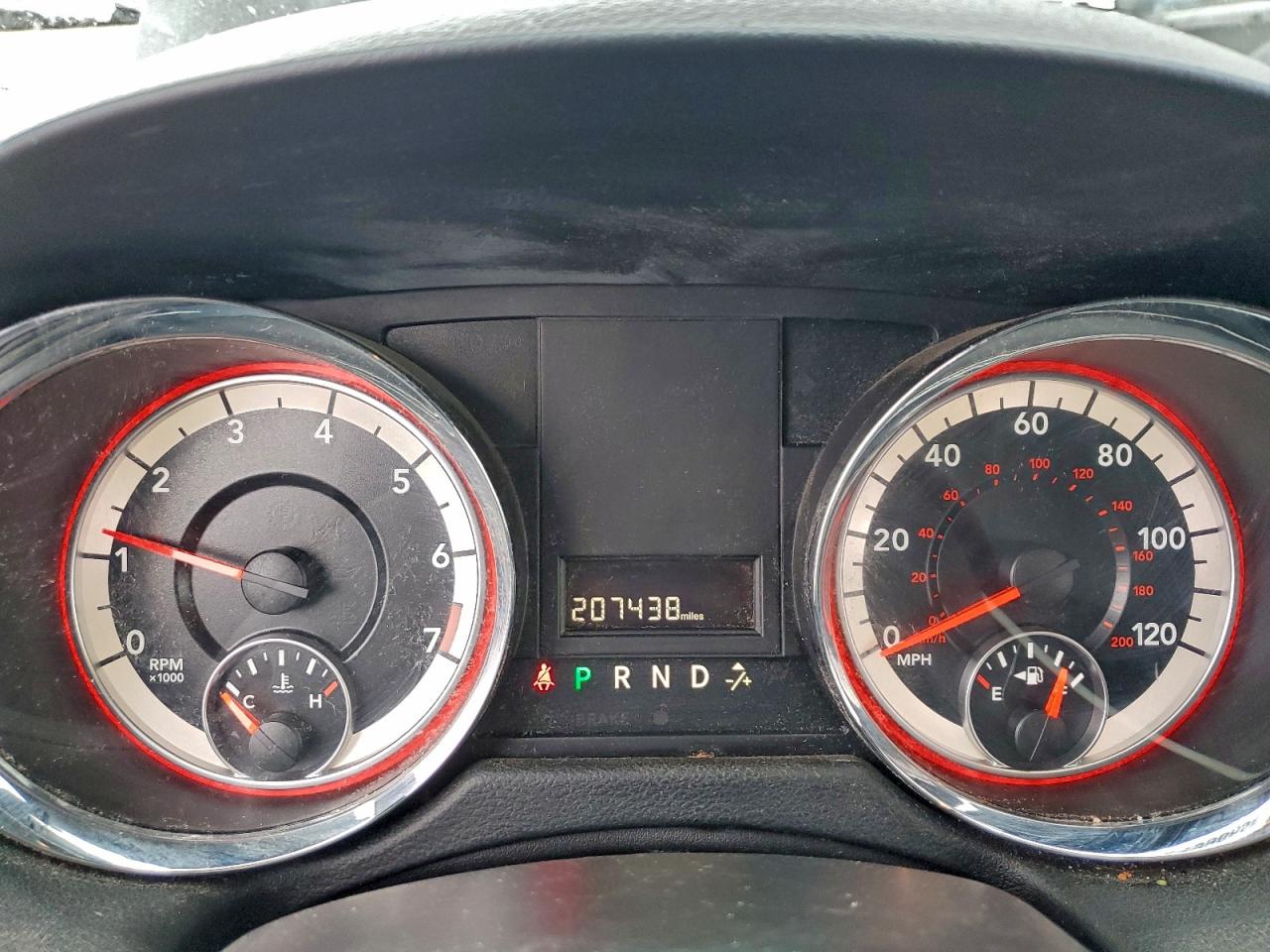 Dodge Caravan Sxt Image 9