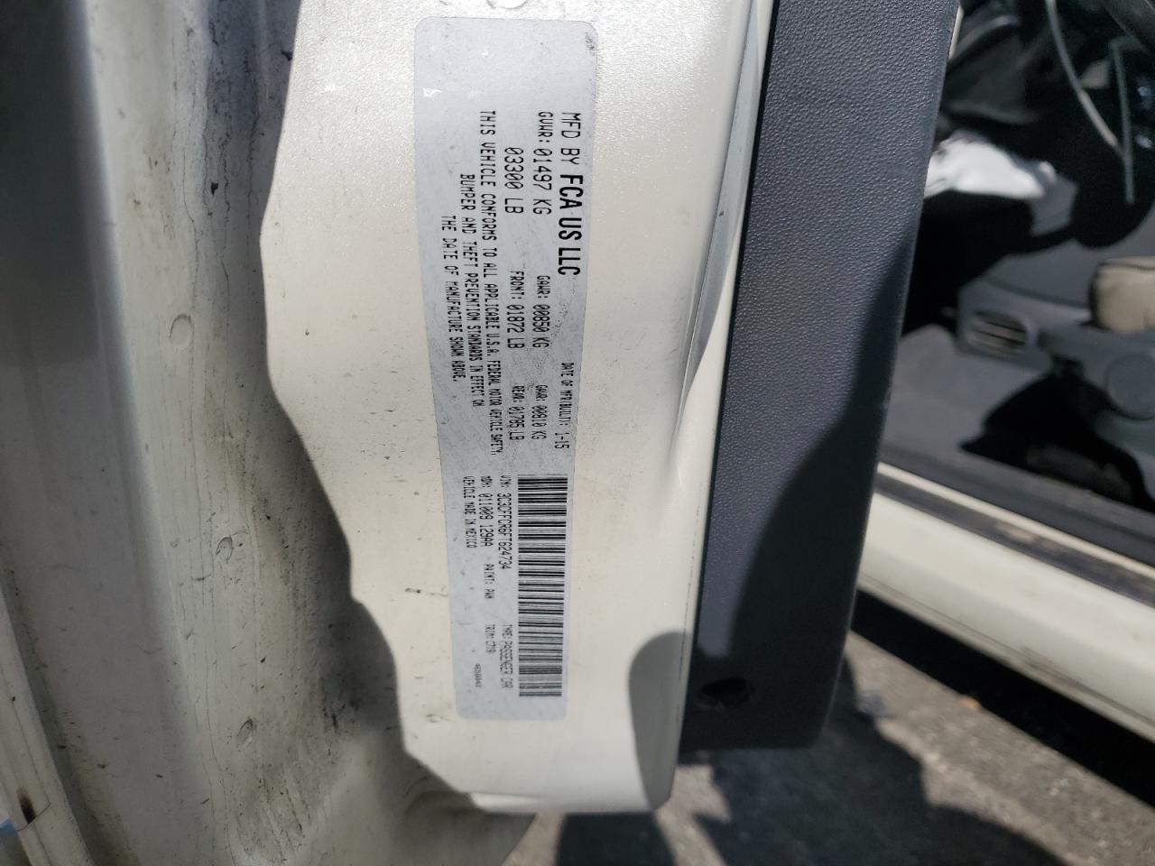 FIAT 500 Lounge Image 5