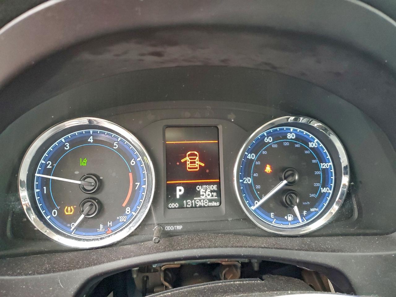 Toyota Corolla L Image 6