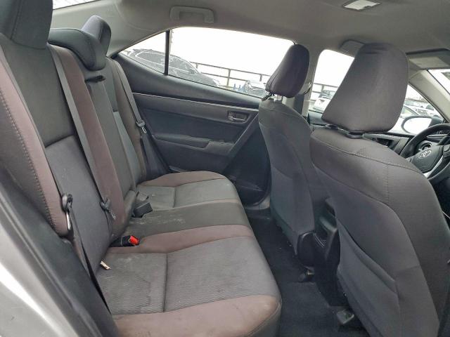 Toyota Corolla L Image 3