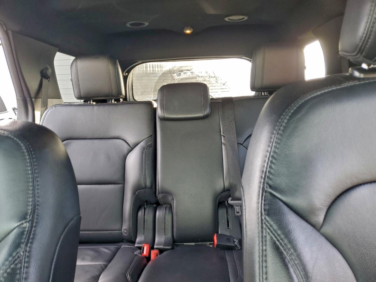 Ford Explorer Xlt Image 12