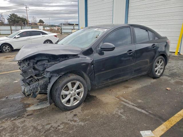  Salvage Mazda 3