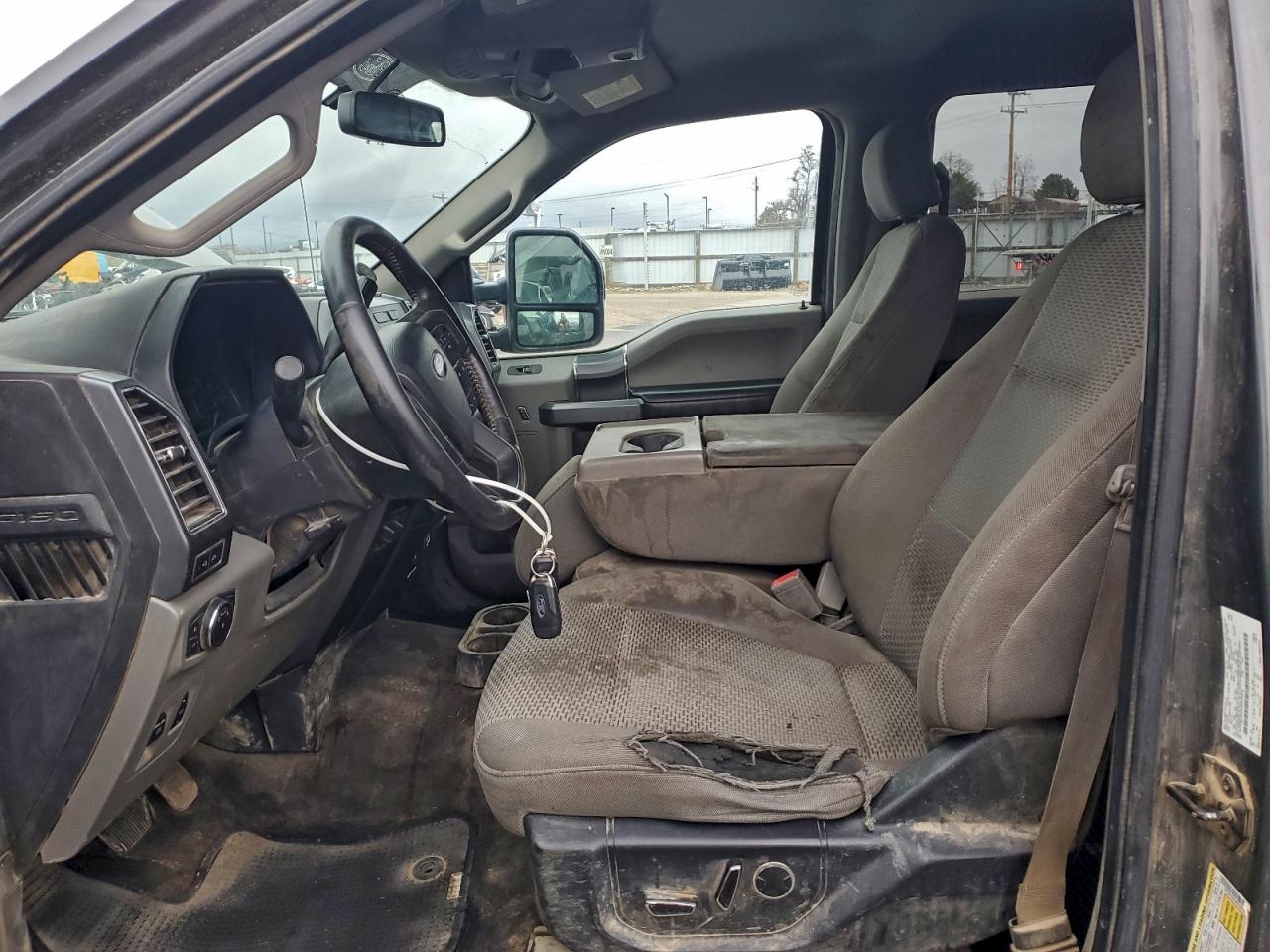 Ford F-150 Supercrew Image 5