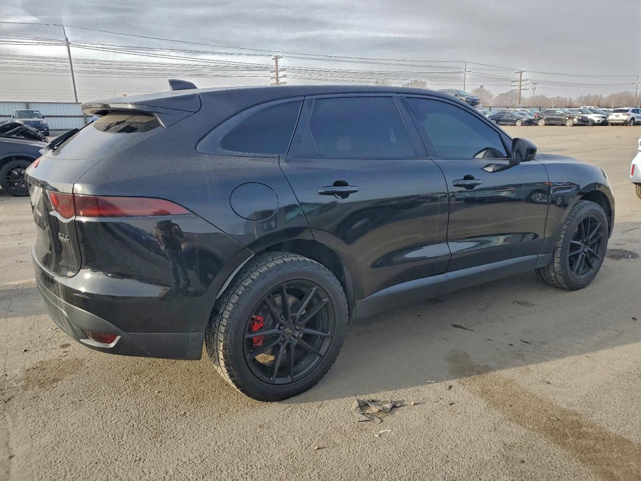 Jaguar F-PACE Image 10