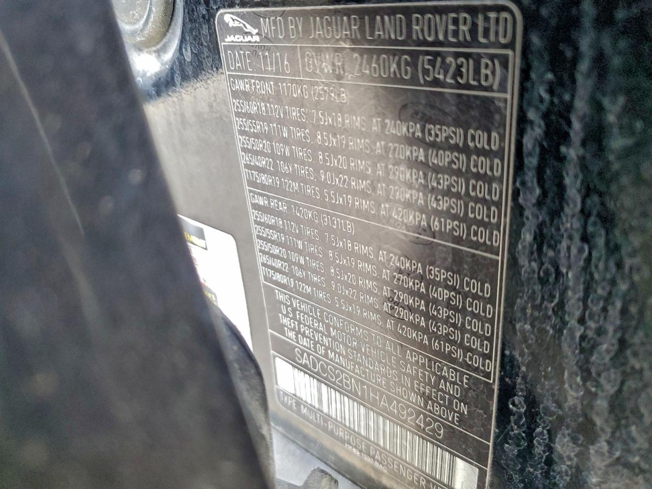 Jaguar F-PACE Image 2