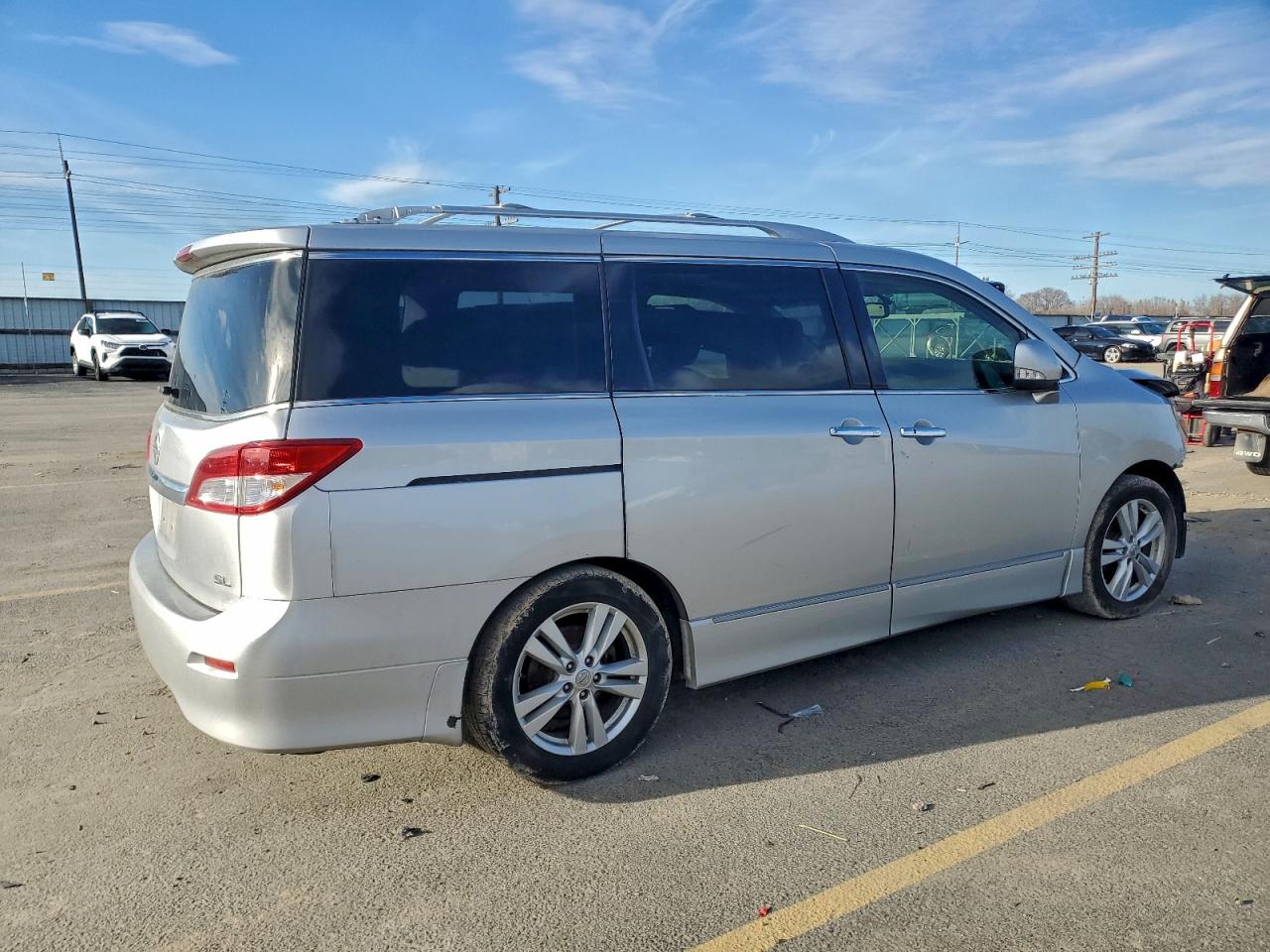 Nissan Quest S Image 4