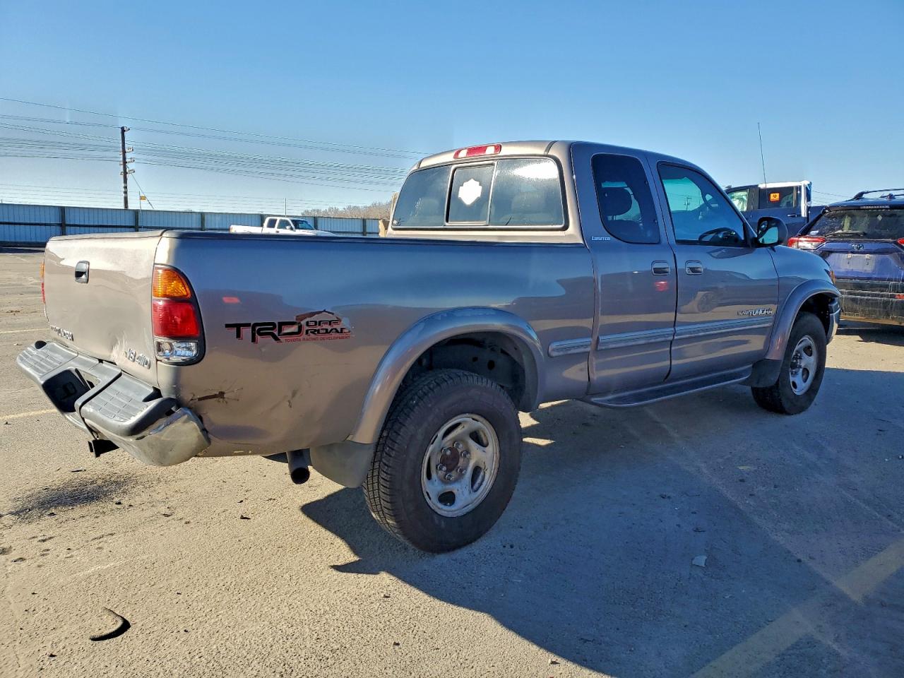 Toyota Tundra Access Cab Limited Image 10