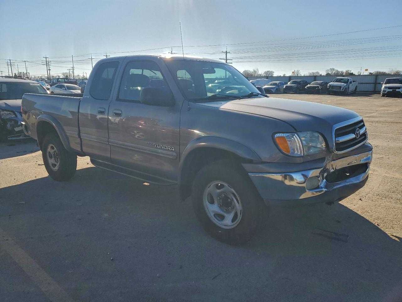 Toyota Tundra Access Cab Limited Image 2