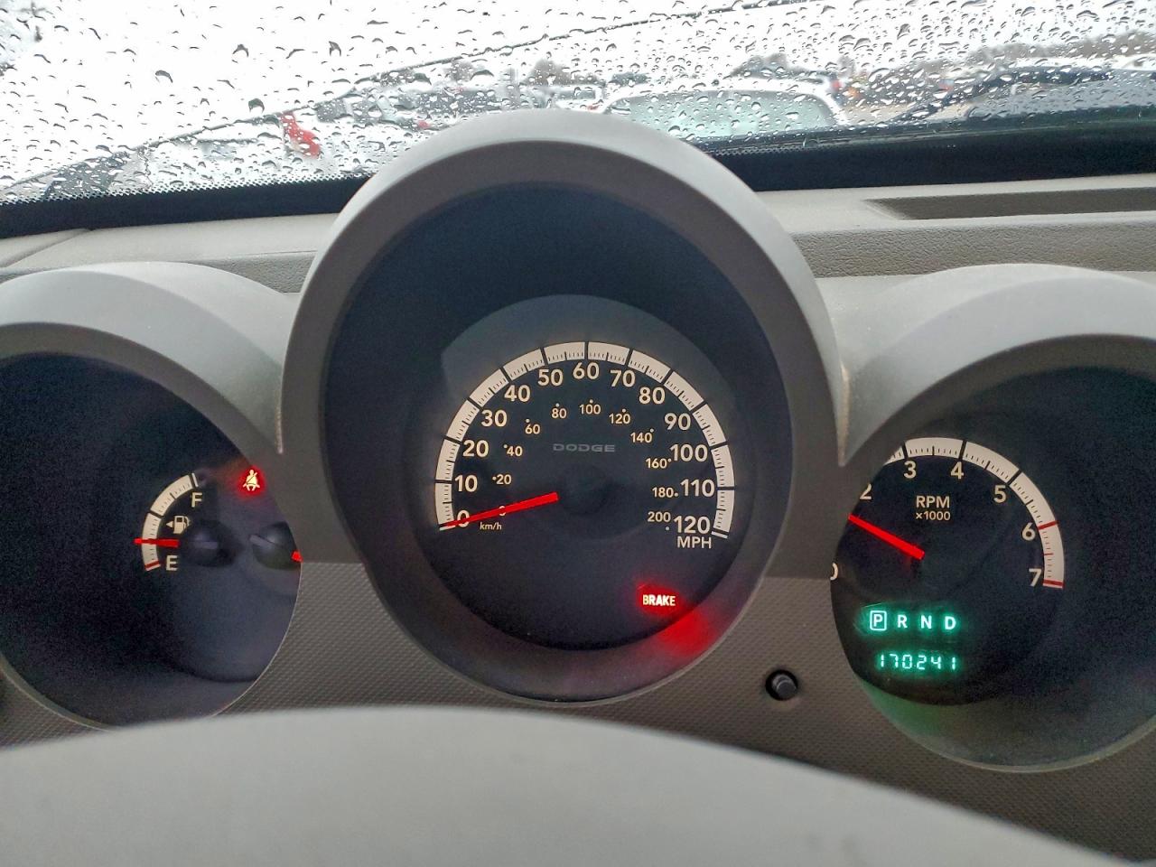 Dodge Nitro Sxt Image 3