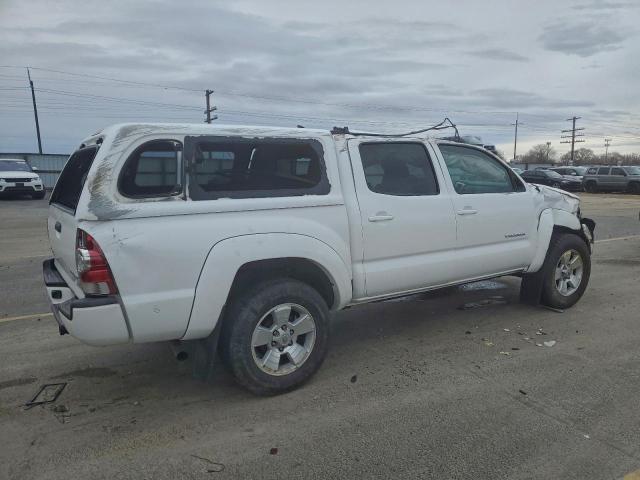 Toyota Tacoma Double Cab Prerunner Image 9