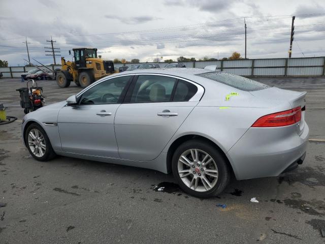 Jaguar XE Premium Image 4