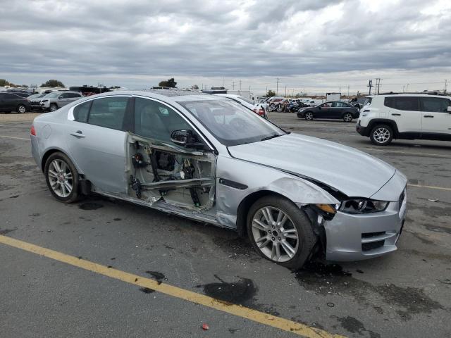 Jaguar XE Premium Image 3