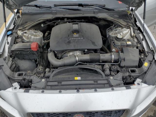 Jaguar XE Premium Image 6