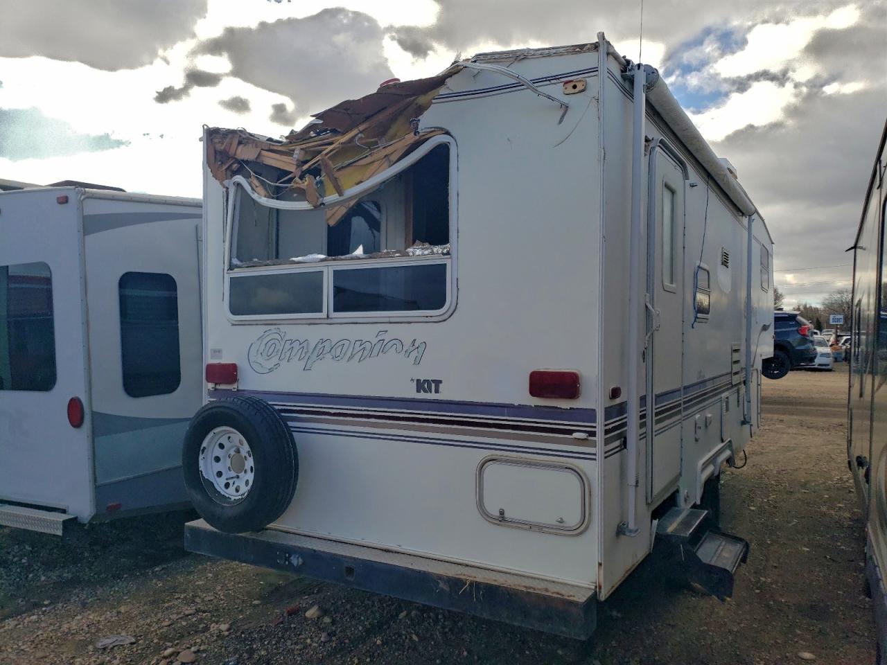 Kit 5th Wheel Image 5