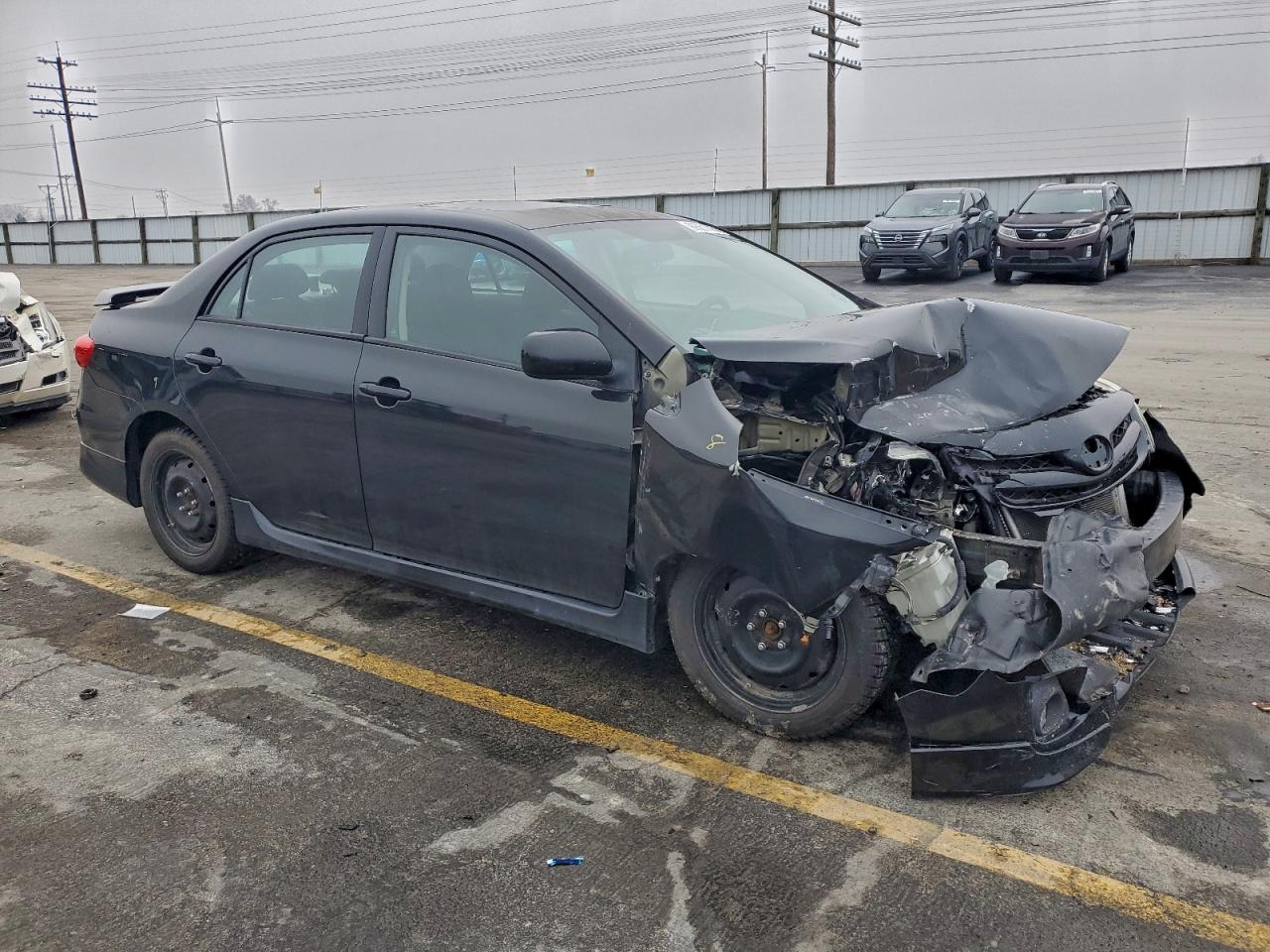 Toyota Corolla Base Image 2