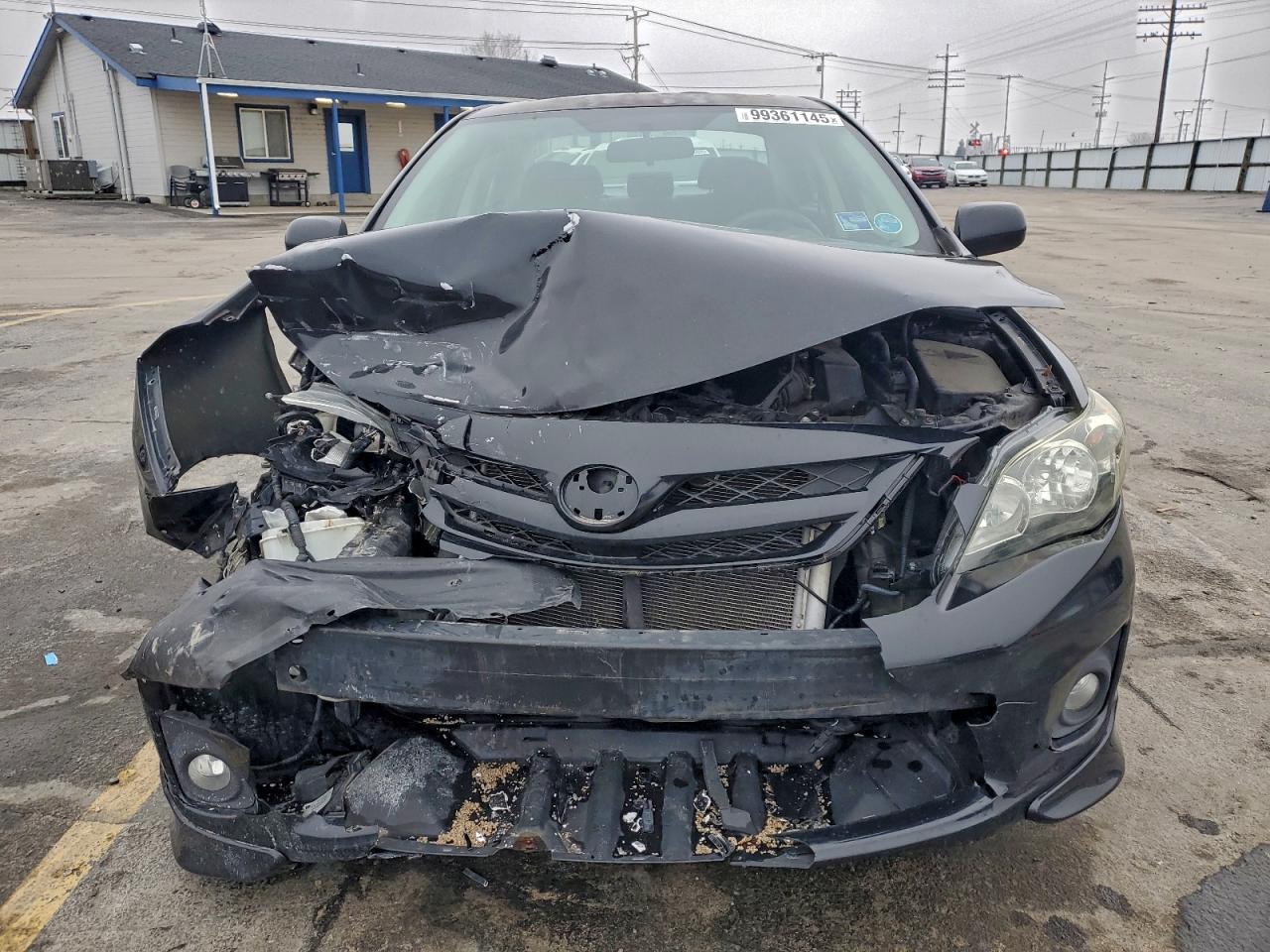 Toyota Corolla Base Image 11