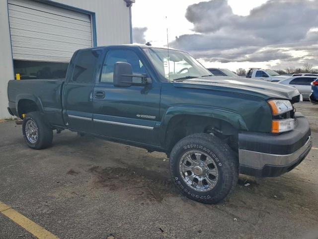Chevrolet Silverado K2500 Heavy Duty Image 8