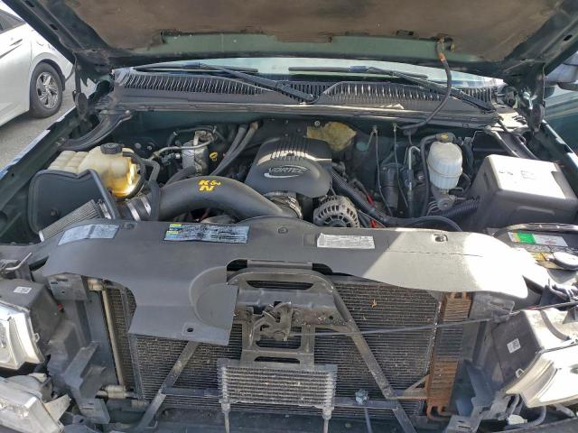 Chevrolet Silverado K2500 Heavy Duty Image 12