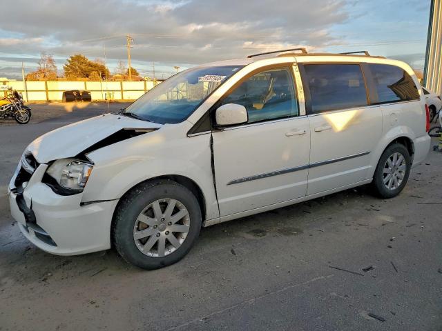  Salvage Chrysler Minivan