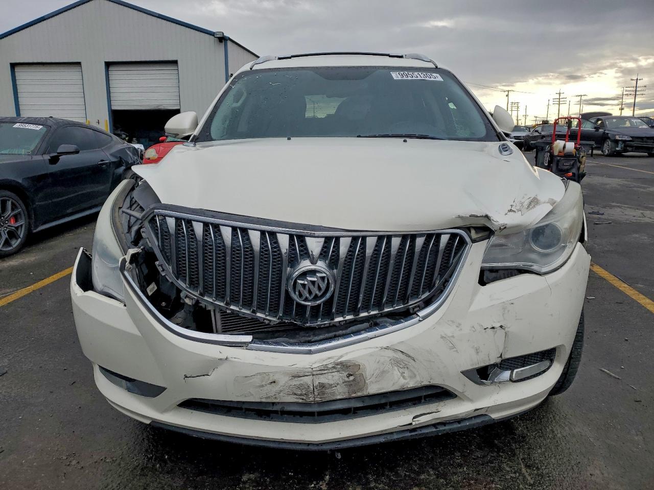 Buick Enclave Image 4