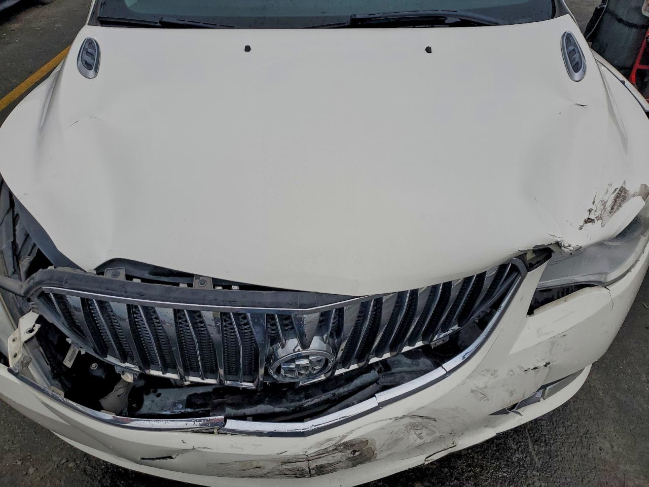 Buick Enclave Image 12